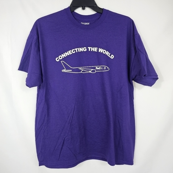 FedEx Connecting the World Purple Gildan Tee Cotton/Polyester Blend NWOT - Picture 1 of 3
